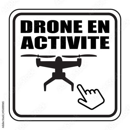 Logo drone en activité.