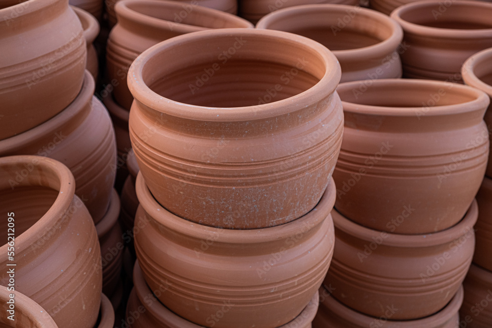 Empty ceramic brown flower pots Empty ceramic brown flower pots