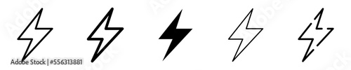 Conjunto de iconos de rayo. Relámpago, rayo eléctrico. Concepto de electricidad y energía. Ilustración vectorial