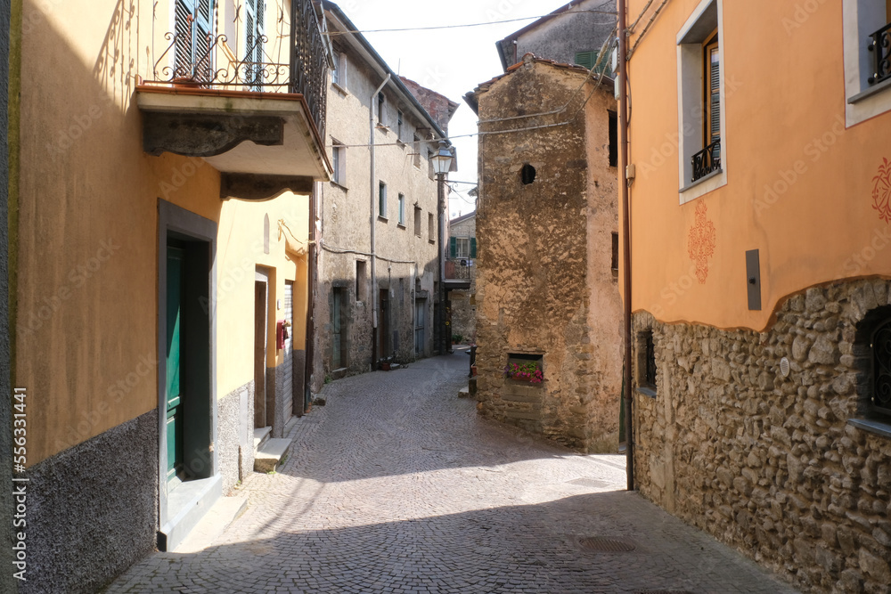 Il centro storico di Pignone in provincia di La Spezia, Liguria, Italia.