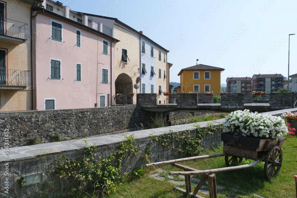 Il centro storico di Pignone in provincia di La Spezia, Liguria, Italia.