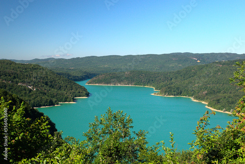 Lac de Vouglans - Jura - France