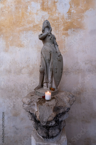 église Saint-Michel du village médiéval de la Garde-Adhémar