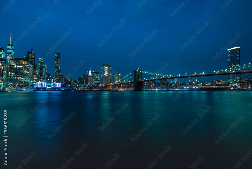 Fototapeta premium city bridge at night
