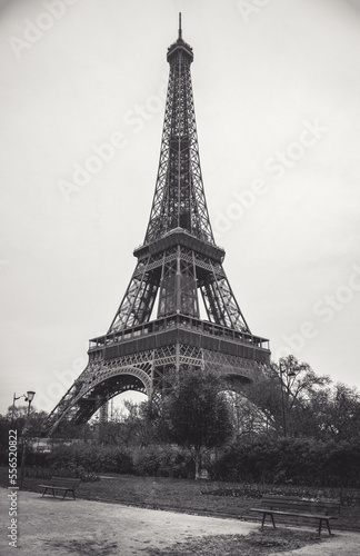 Fototapeta Naklejka Na Ścianę i Meble -  The Eiffel Tower is the most visited monument in France and the most famous symbol of Paris