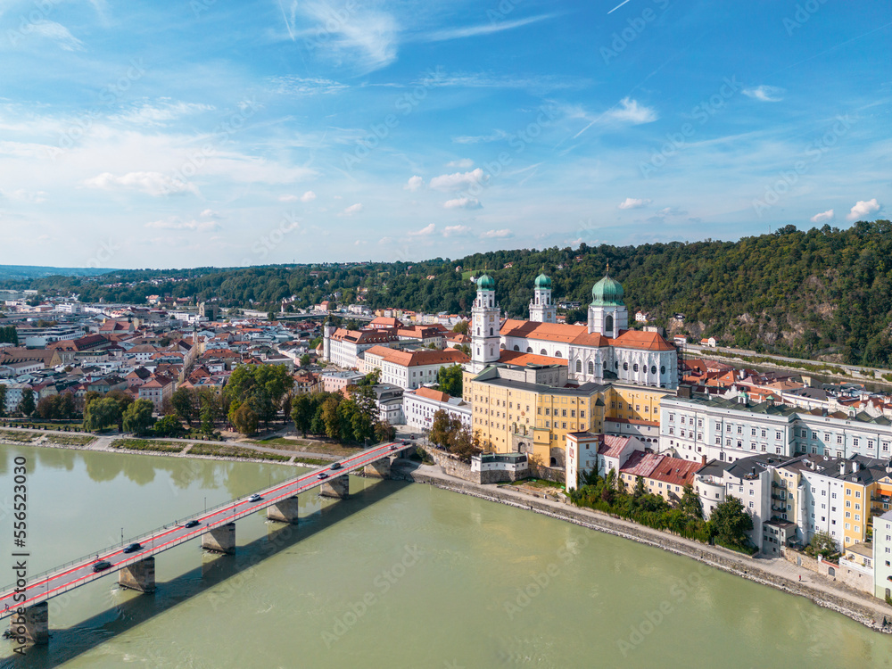 Obraz premium Aerial view of the old town of Passau with the St. Stephan's Cathedral in a sunny day in summer, Passau, Germany