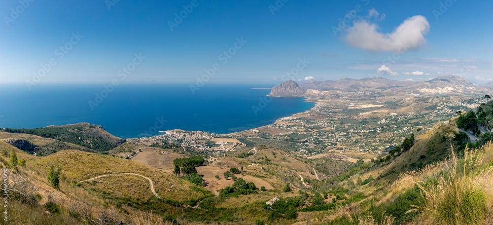 Φωτογραφία Tonnara di Bonagia, Sicily, Italy - July 10, 2020: Gulf of Bonagia/Il golfo di B