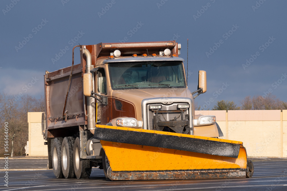 Fotografie Snow blower truck ready to work
