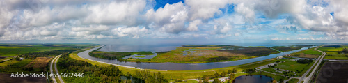 Fototapeta Naklejka Na Ścianę i Meble -  Aerial Panoramic photo John Stretch Park Clewiston FL with amazing views of Lake Okeechobee