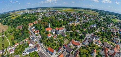 Die Marktgemeinde Burtenbach in Schwaben im Luftbild
