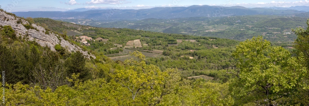 Panoramic views on the ascent to Mourre Negre - Orientation postsigns - Luberon - Vaucluse - Provence Alpes Cote d'Azur - France