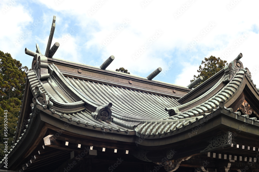 Fototapeta premium 神社の屋根