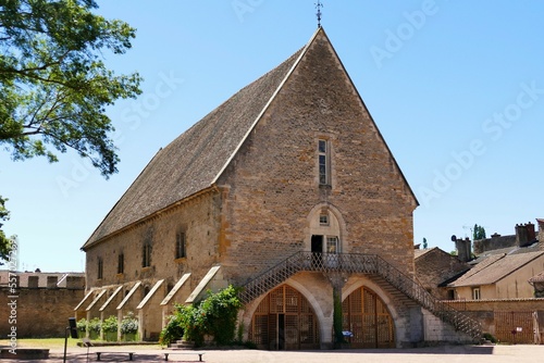 Le farinier de l’abbaye Saint-Pierre et Saint-Paul de Cluny photo