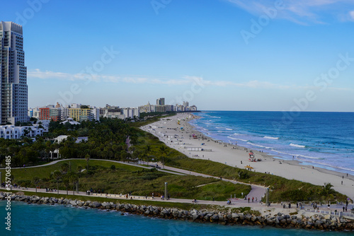 Fototapeta Naklejka Na Ścianę i Meble -  Beautiful aerial panoramic view of the city of Miami, its buildings, marina, yachts and luxurious suburbs houses