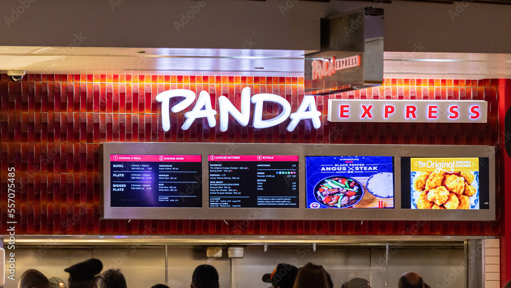 Fotka „Los Angeles, California \ USA - July 26 2022: Sign and logo of ...