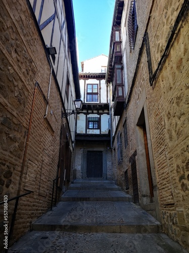 ALLEY OF TOLEDO