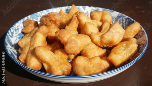 Chinese Bread Stick, The breakfast made from fried flour is called Patongo on plate.