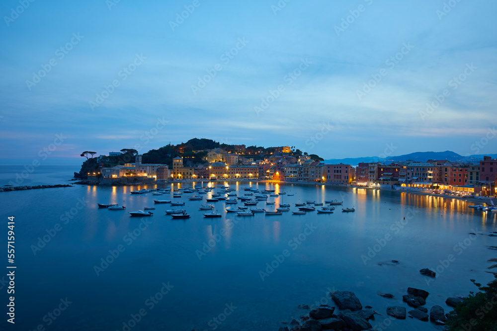 Silent bay ad Blue Hour, Sestri Levante, Liguria, Italy