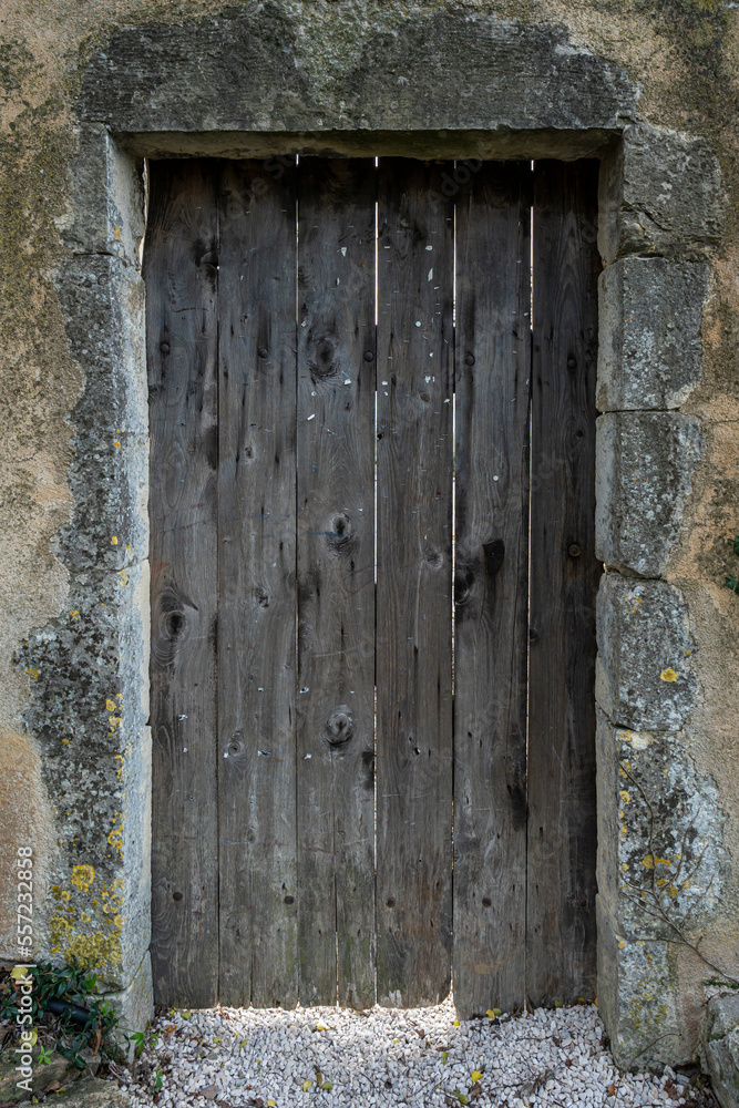 Porte ancienne