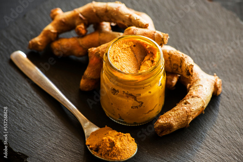 turmeric paste with turmeric root
