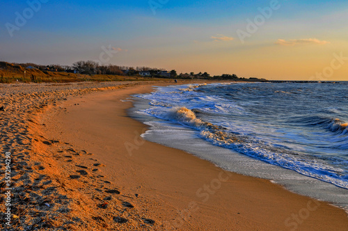 Fototapeta Naklejka Na Ścianę i Meble -  Evening Walk Along the Shore, Cape May New Jersey USA, Cape May, New Jersey