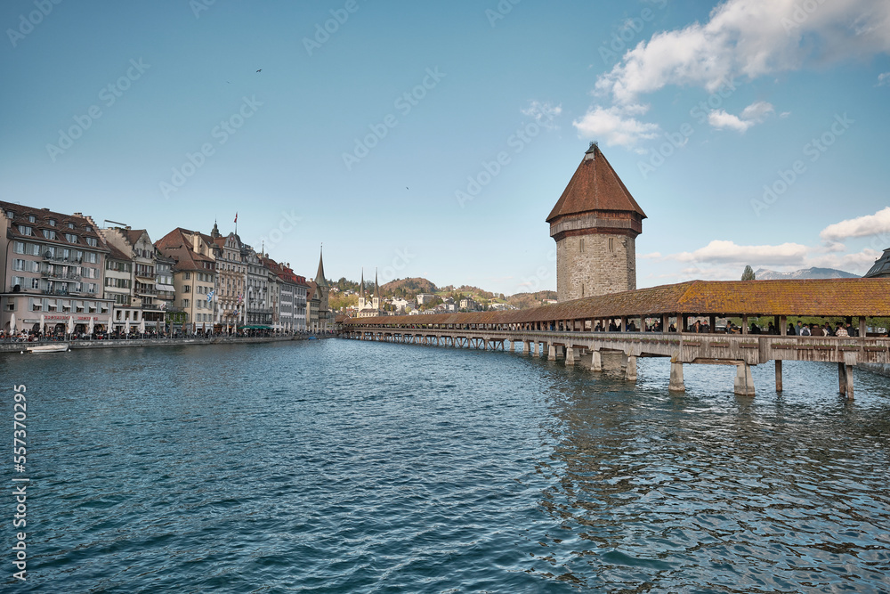 Il ponte Kapellbrücke di Lucerna.