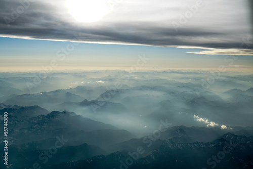 Foggy Mountains II © Diemo