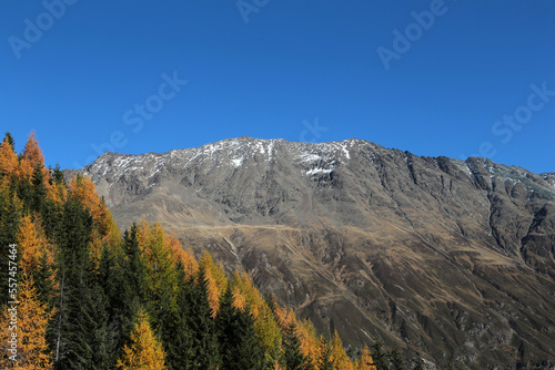 Landschaft in den Pitztaler Alpen, Österreich im Herbst