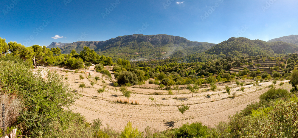 Panorama im Inland von Mallorca