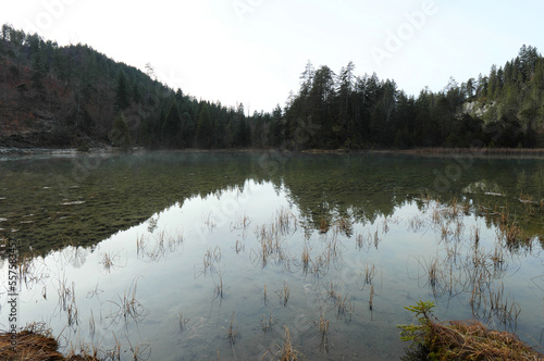 Riedener See Naturjuwel im Naturpark Tiroler Lech. photo