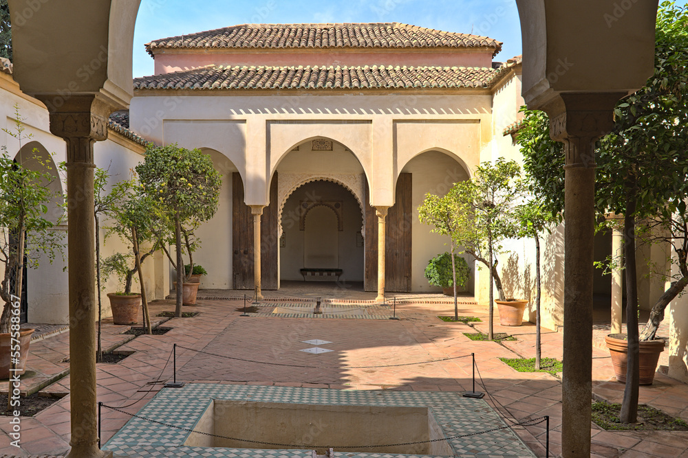 Fototapeta premium Inside of the Alcazaba of Malaga complex