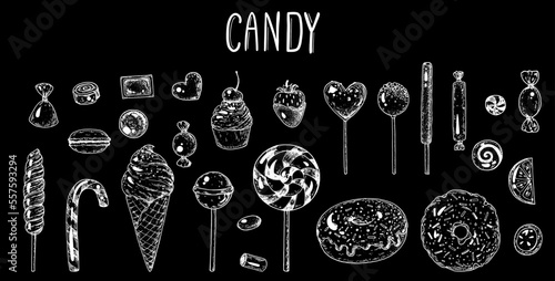 Set of sweets. Sketch collection. Hand drawn vector illustration. Black and white candies set. Vector illustration in sketch style. Design elements.