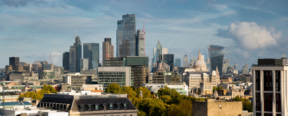 UK, England, London, City pano from Post Building
