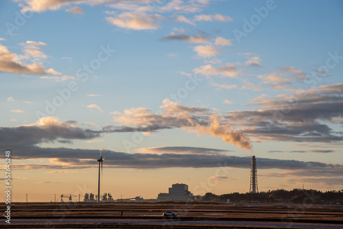 Wallpaper Mural 風力発電と火力発電の発電ミックス Torontodigital.ca