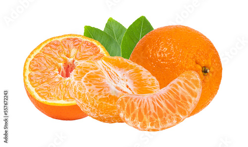 Mandarin, tangerine citrus fruit with leaf isolated on transparent png photo