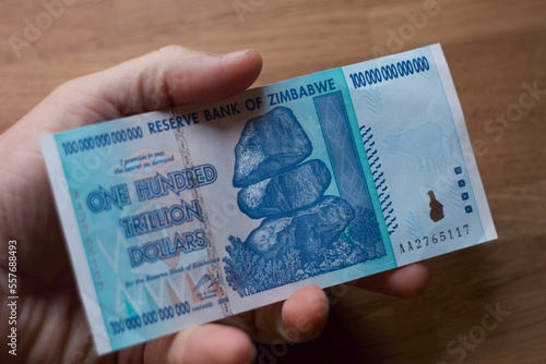 One hundred trillion Zimbawe dollars