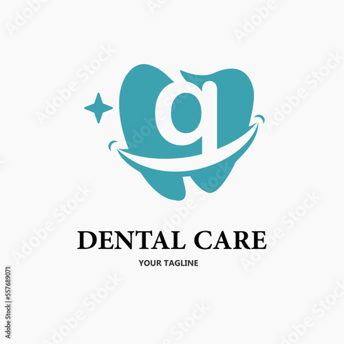 Initial Letter q with Tooth and Smile Icon for Dental Health Care and Dental Clinic, Dentistry Business Logo Idea Template