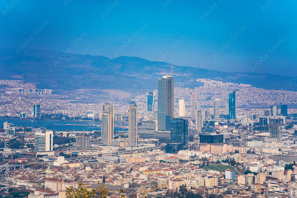 Fototapeta premium Izmir landscape with skyscrapers