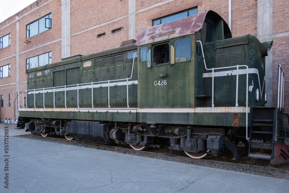 Obraz premium a old green steam train 