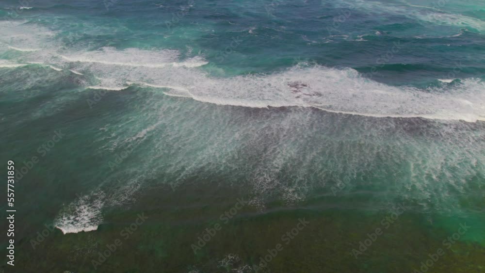 Ocean Waves Breaking on the North Shore of Oahu, Hawaii Ocean Waves Breaking on the North Shore of Oahu, Hawaii