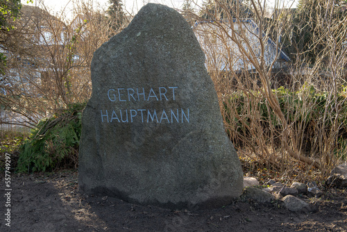 Der schlichte Grabstein des 1946 verstorbenen, berühmten Dramatikers, Gerhard Hauptmann in Kloster auf der Insel Hiddensee photo