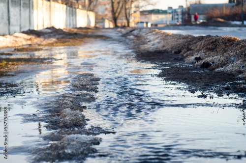 Obraz na plátně floods in the city due to the winter thaw