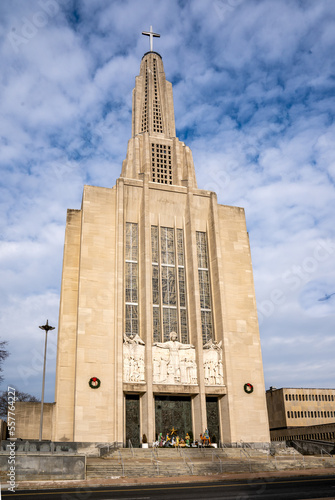 Hartford, CT - USA - Dec 28, 2022 View of the concrete and limestone Cathedral of Saint Joseph, the seat of the Archdiocese of Hartford. Designed in the International Style by Eggers and Higgins.