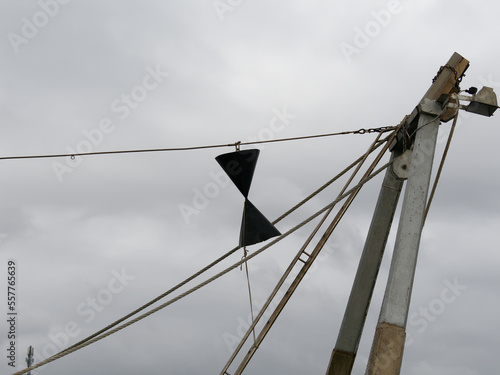 diurnal signal for a fishing boat