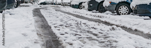 Yard with cars in winter © Сергей Старостов