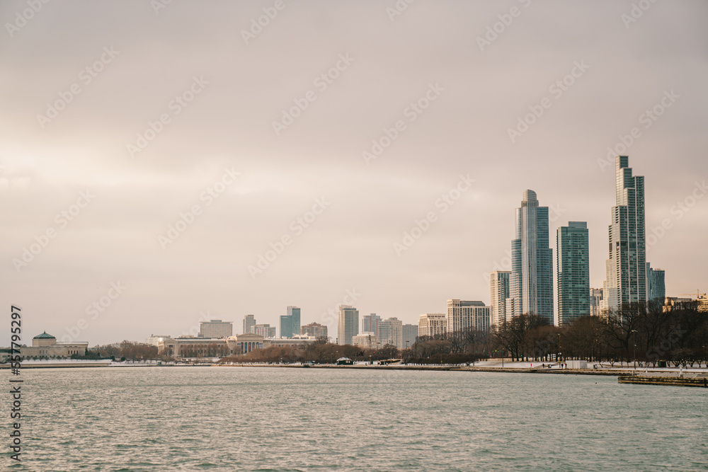 Naklejka premium View of Chicago from the water during sunrise.