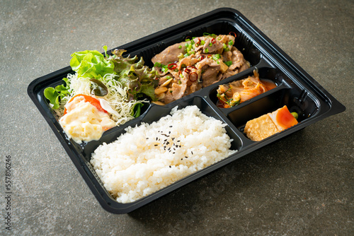 Japanese rice with pork yaki bento set