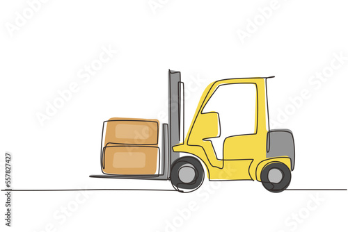 Continuous one line drawing forklift truck with boxes. Heavy automobile. Construction industry and machinery concept. Children's toy forklift truck. Single line draw design vector graphic illustration