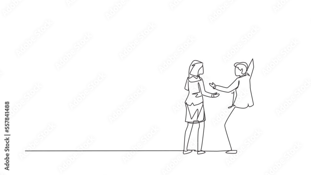 Self drawing animation of single line draw people hold idea bulb. Creativity, brainstorming, teamwork. Man woman holding bulb up, symbol of finding solution. Continuous line draw. Full length animated Self drawing animation of single line draw people hold idea bulb. Creativity, brainstorming, teamwork. Man woman holding bulb up, symbol of finding solution. Continuous line draw. Full length animated