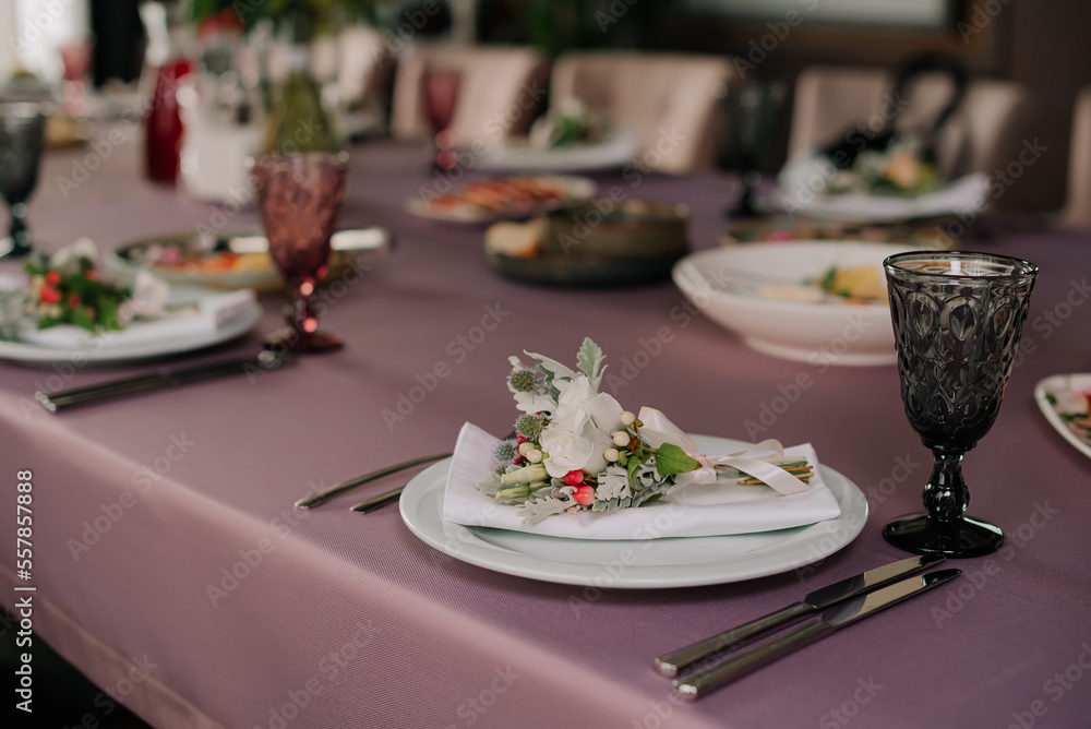 Fototapeta premium Wedding decorations, wedding bouquet, restaurant